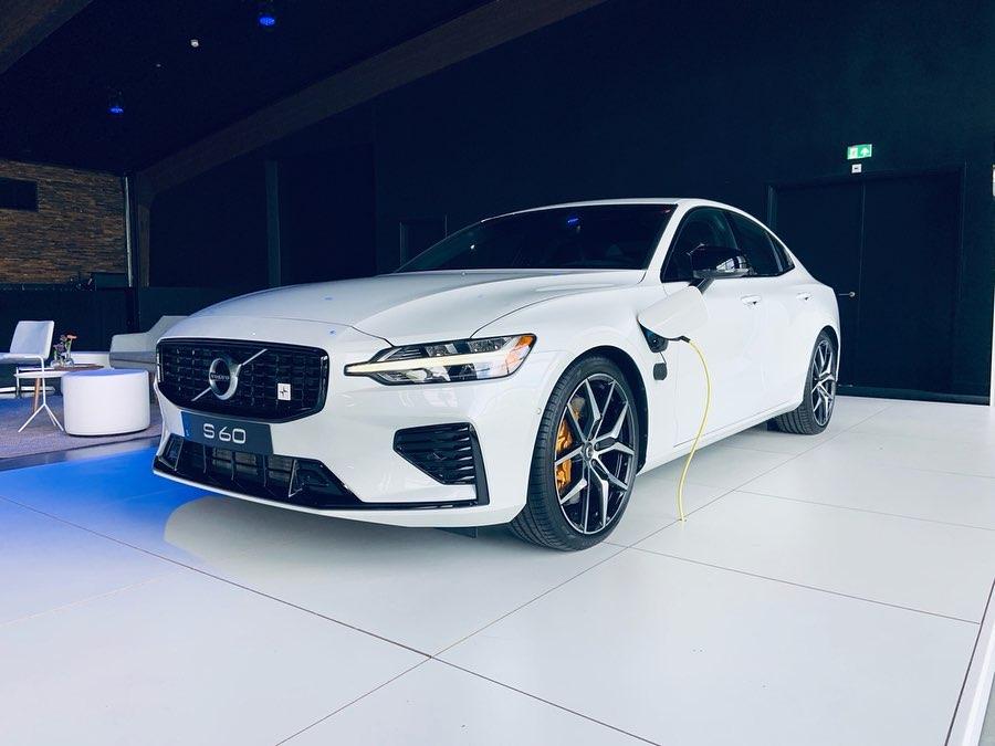 实拍全新沃尔沃s60 t8 polestar,超帅颜值动力抢
