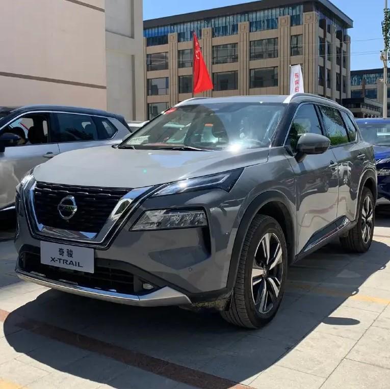 换代奇骏到店实拍颜值内饰挺耐打