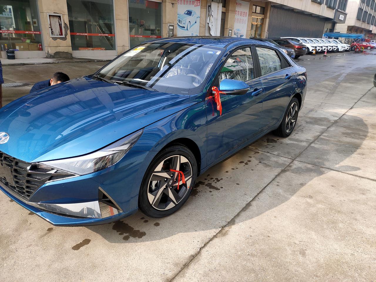 伊兰特 冰海蓝_伊兰特车友圈_铜陵车小胡_懂车帝