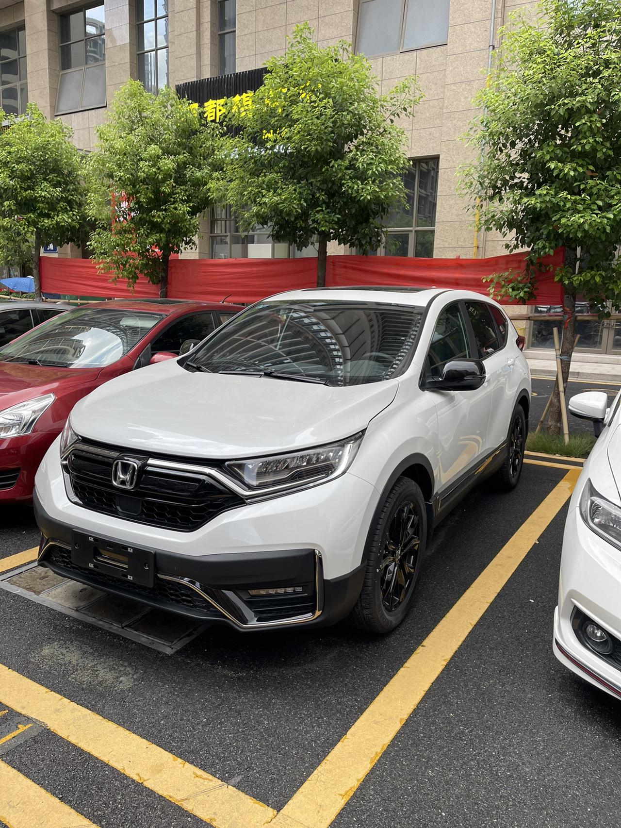 白色黑爵士crv使用感受