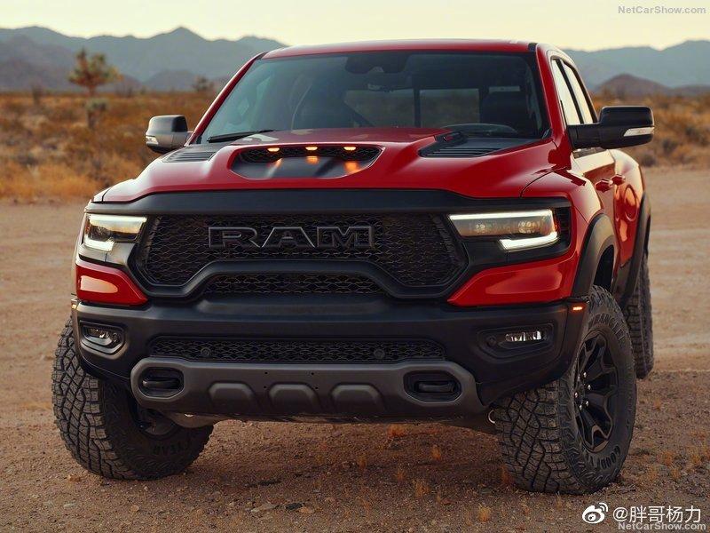 胖哥分享#道奇公羊ram 1500 trx上市了,作为福特