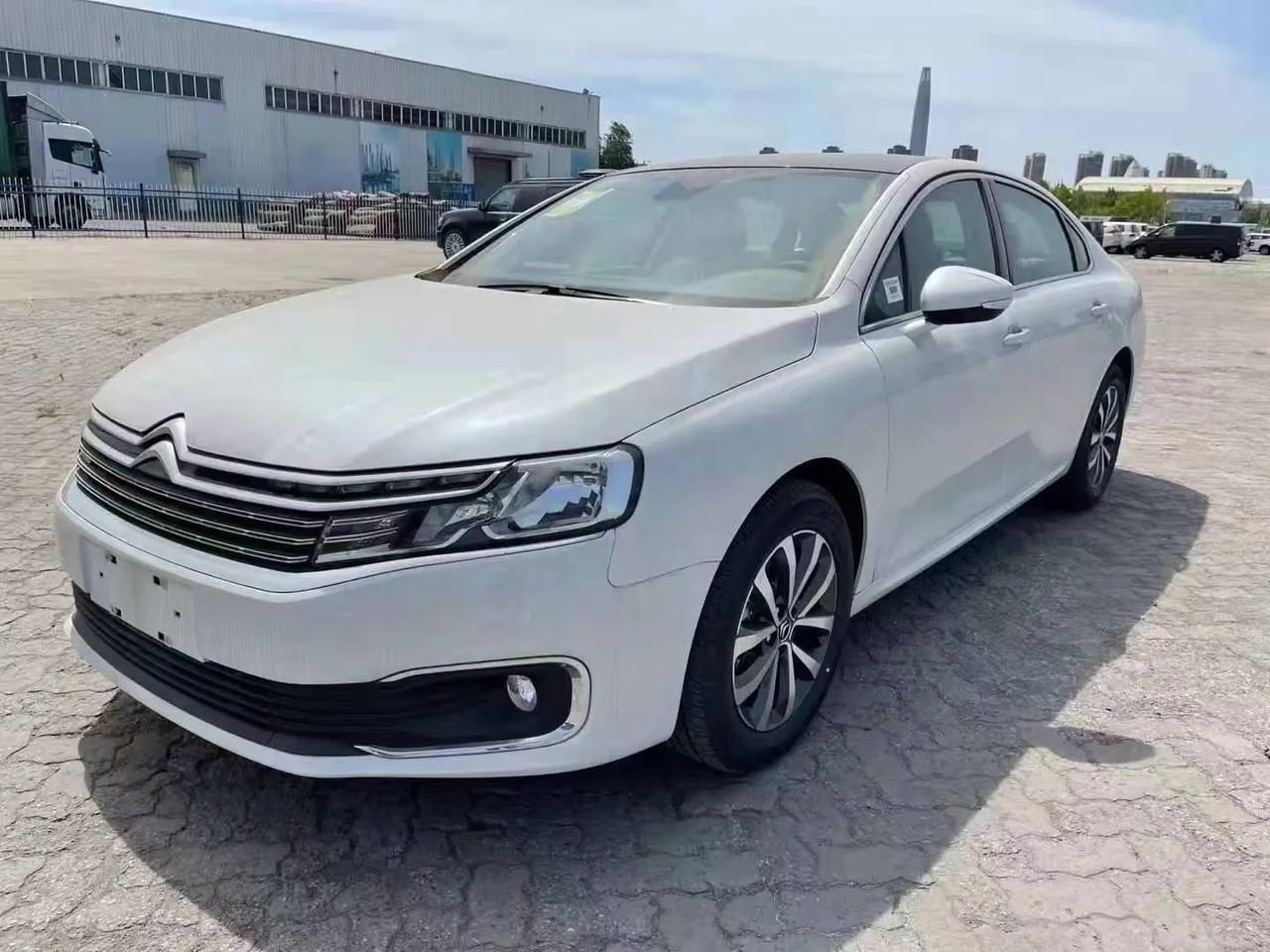 为高速而生,法国总统座驾c6 一代经典呀但是时代在发展,随