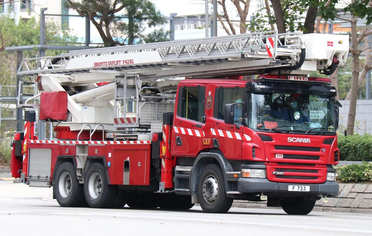 香港消防车绝大部分都是用斯坦尼亚卡车底改装的帅气