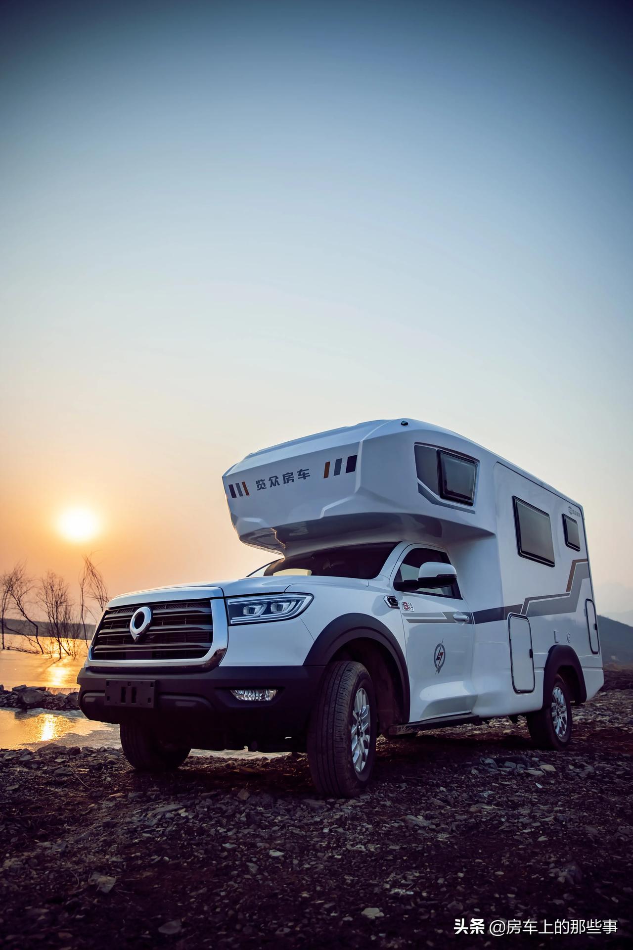 长城炮房车高清实景外观图震撼来袭,四驱 自动挡更是你想要的