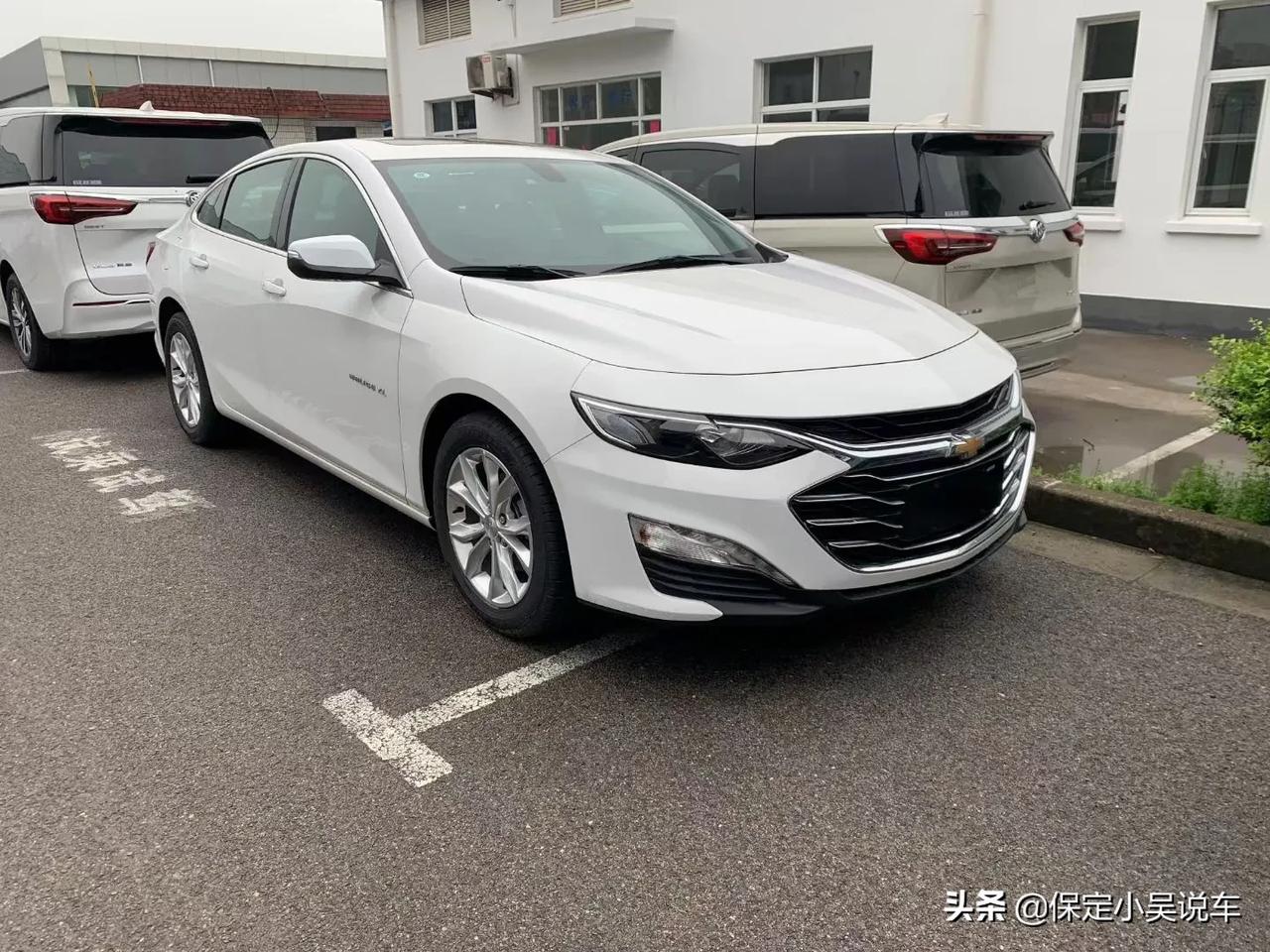 独家一手车源最具性价比合资b级轿车20款雪佛兰迈锐宝xl指导价1649万