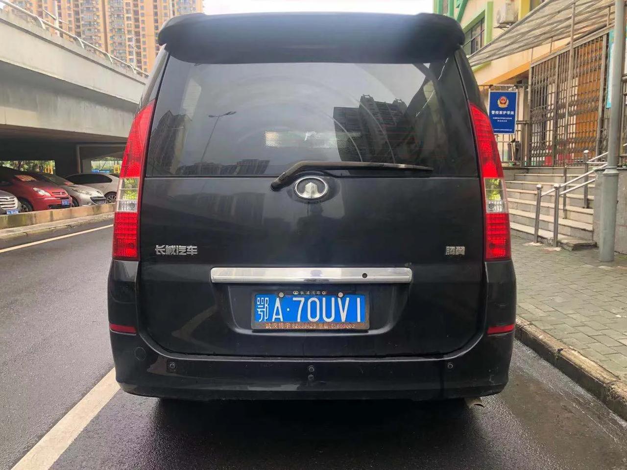 开面包车的朋友喜欢的联系武汉爆料实车在店欢迎试驾体验诚心要可小刀