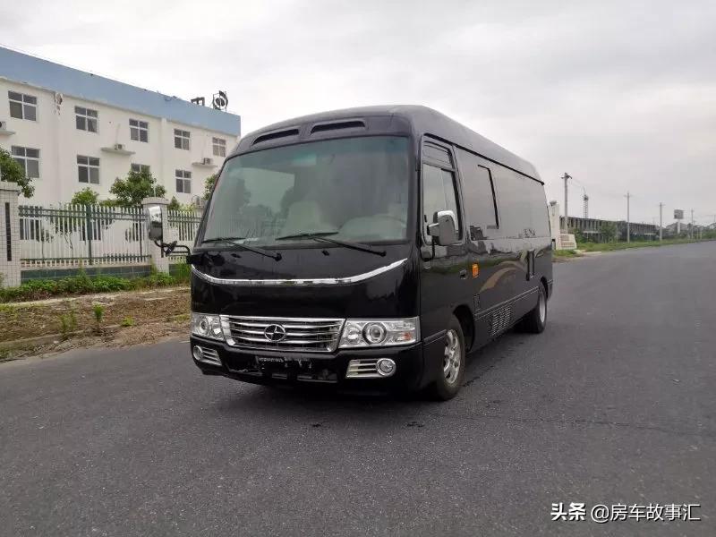 全新的九龙考斯特自动挡c6房车,霸道同款3.0t国5自动挡