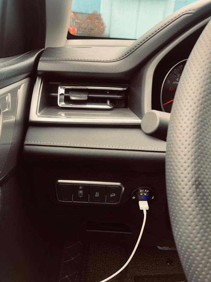 给m6plus点烟器改usb,主驾驶加个uab_哈弗m6车友圈_懂车帝