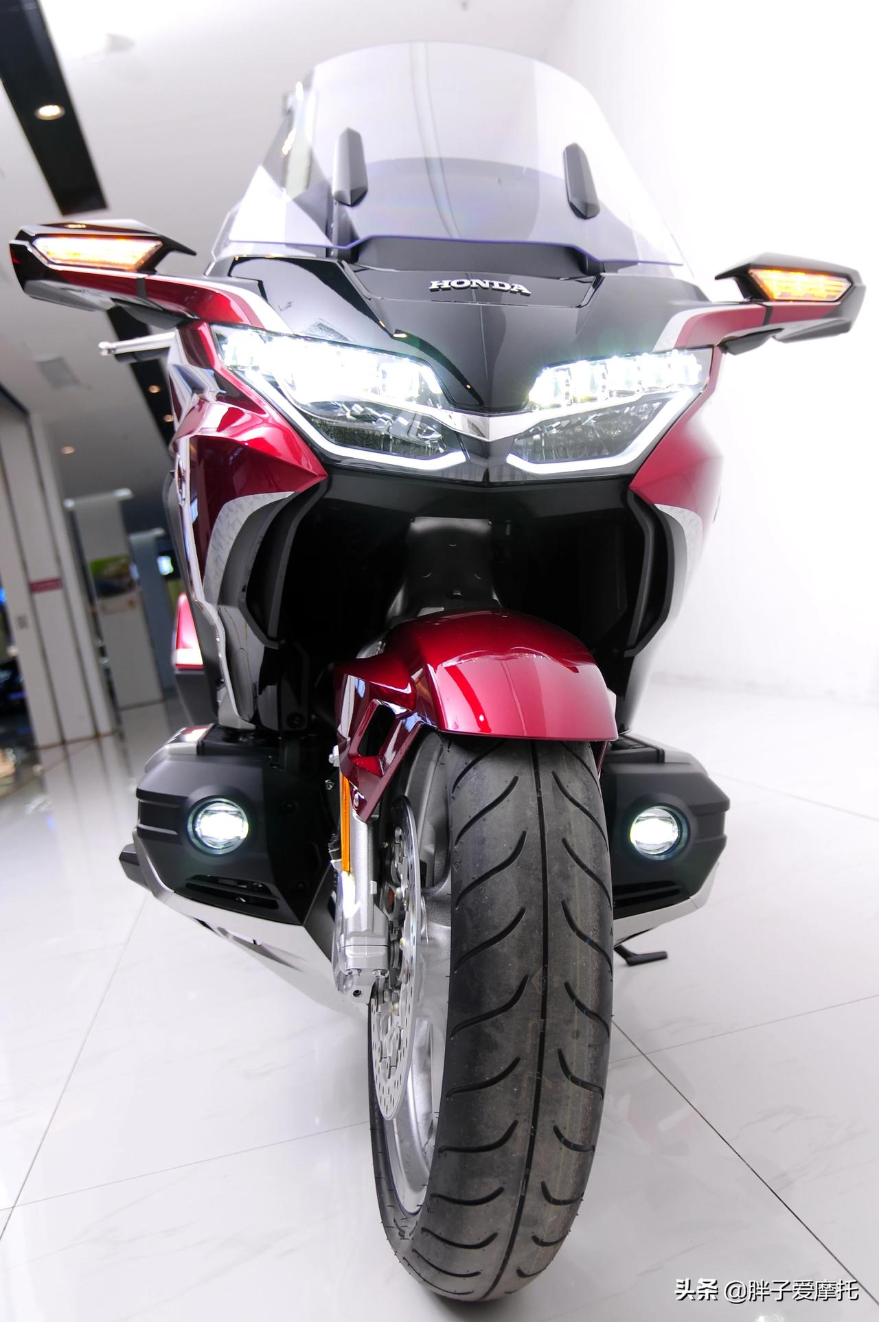 一波美图,先睹为快,21款本田金翼airbag dct 版