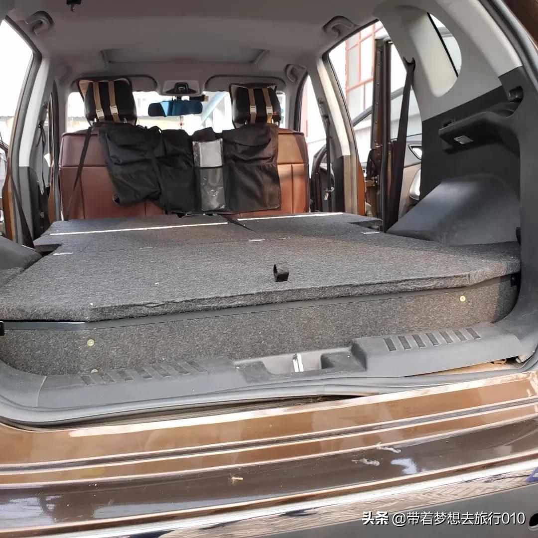 瑞虎5床车安装完成