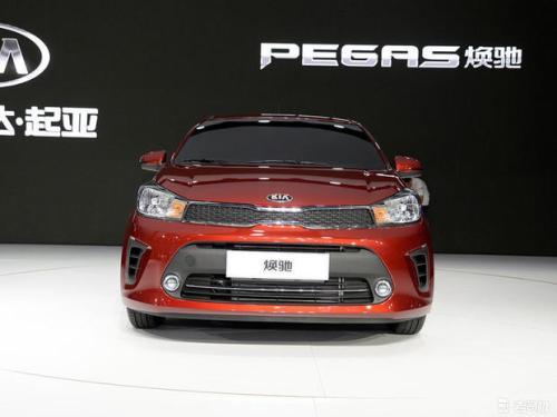 回答了:各位车主,行家,焕驰和瑞纳买哪个好,哪个省油?哪个空