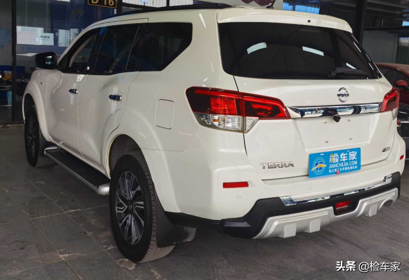 今日受郑州一位粉丝委托检测一台二手车日产途达18款2 5 天瑞财经