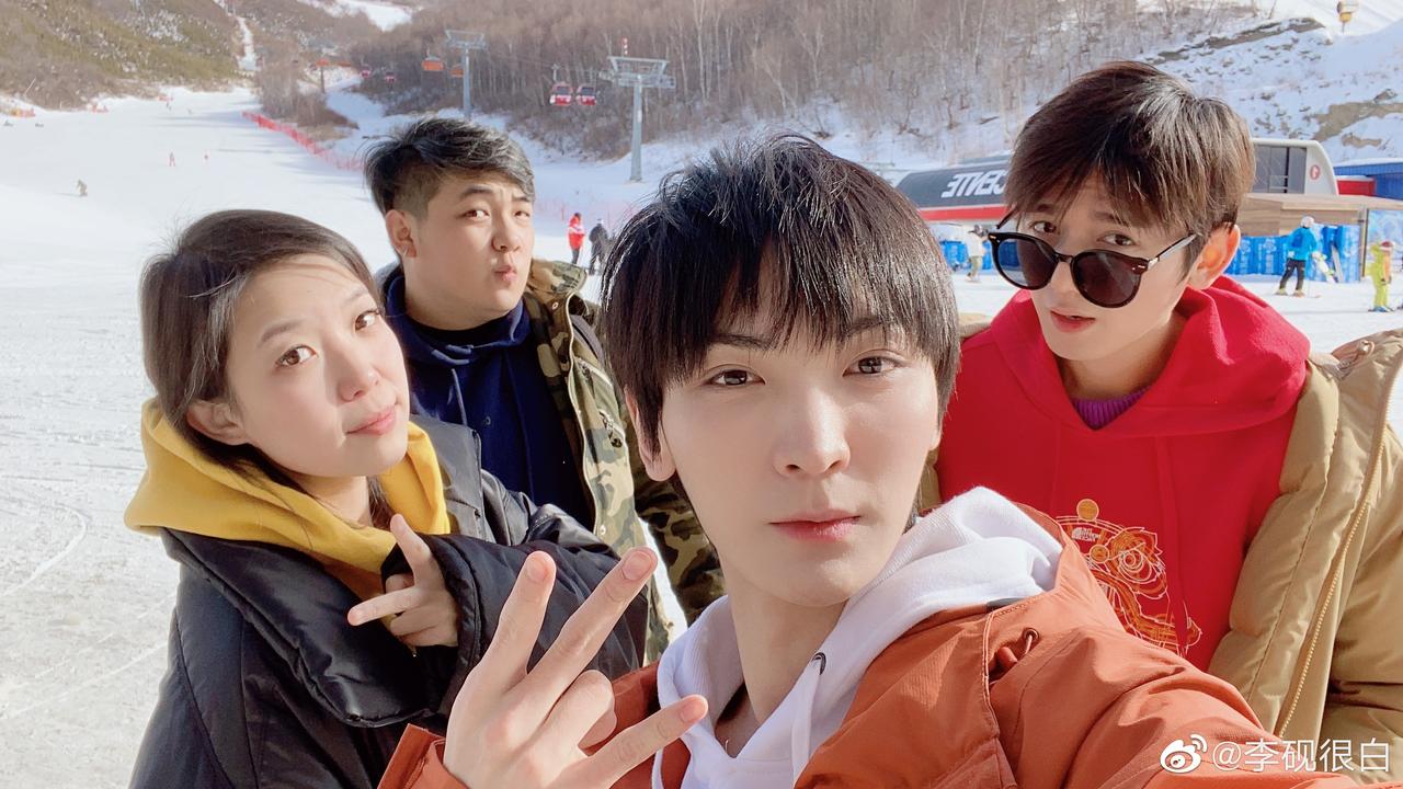 可爱的我们略略略杨添小兄弟王漠璇我想买辆gti回京