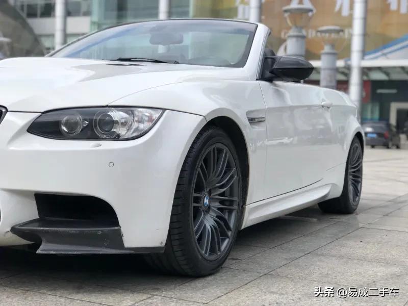 宝马m3 硬顶敞篷上牌日期:2013年10月车辆车型:跑