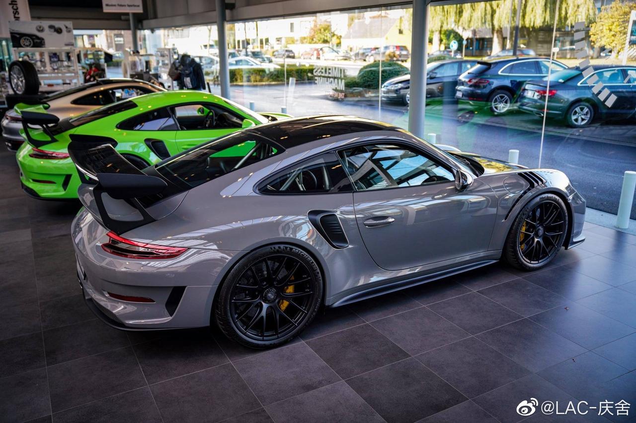 水泥灰保時捷911 gt3rs__懂車帝