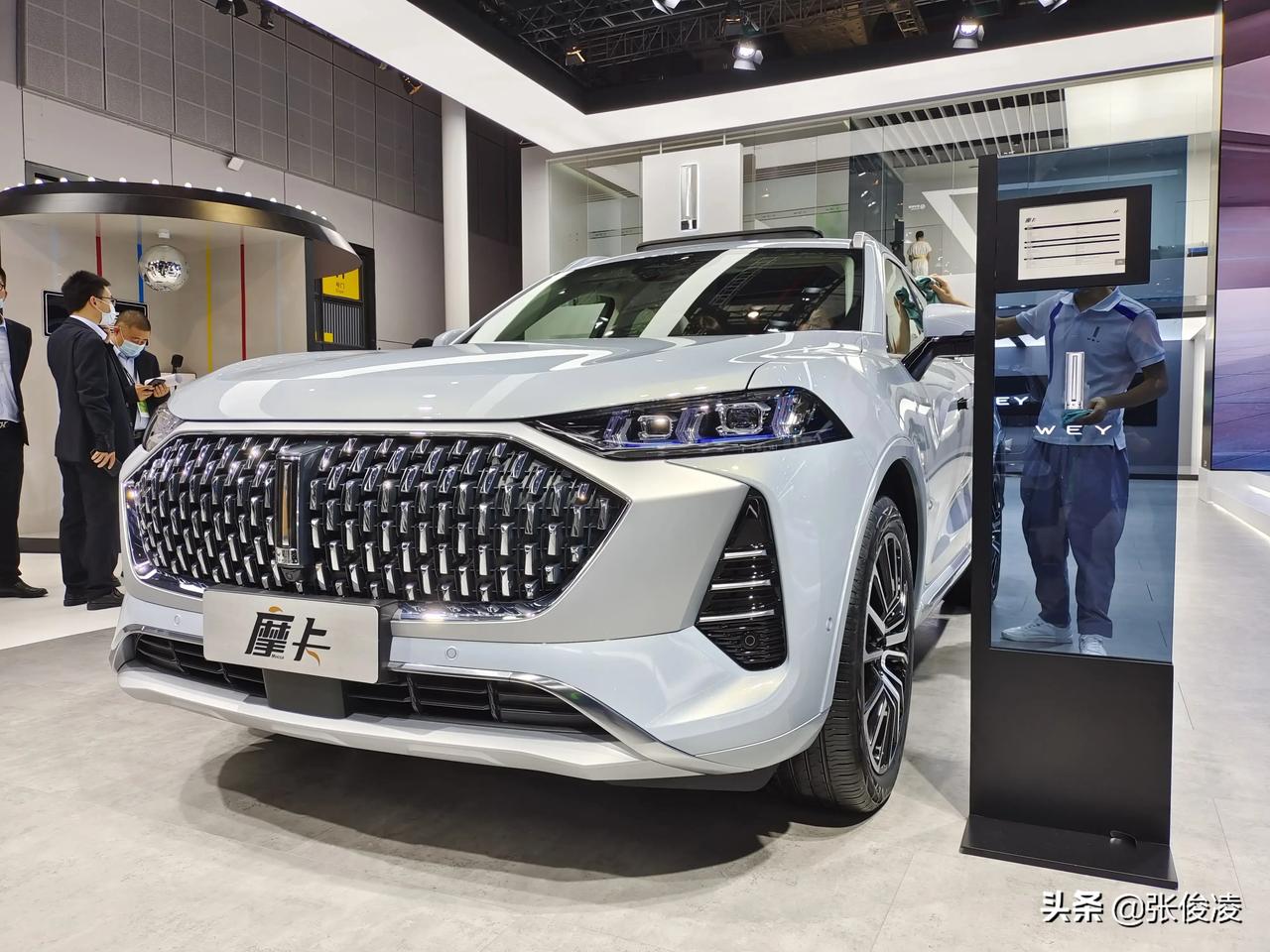 今日体验感受最佳性价比也是过于夸张图中是基础版179万的车型wey摩卡