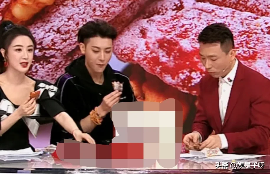 主持|央视春晚主持阵容大换新小尼思思压力大董卿接班人张韬帅气