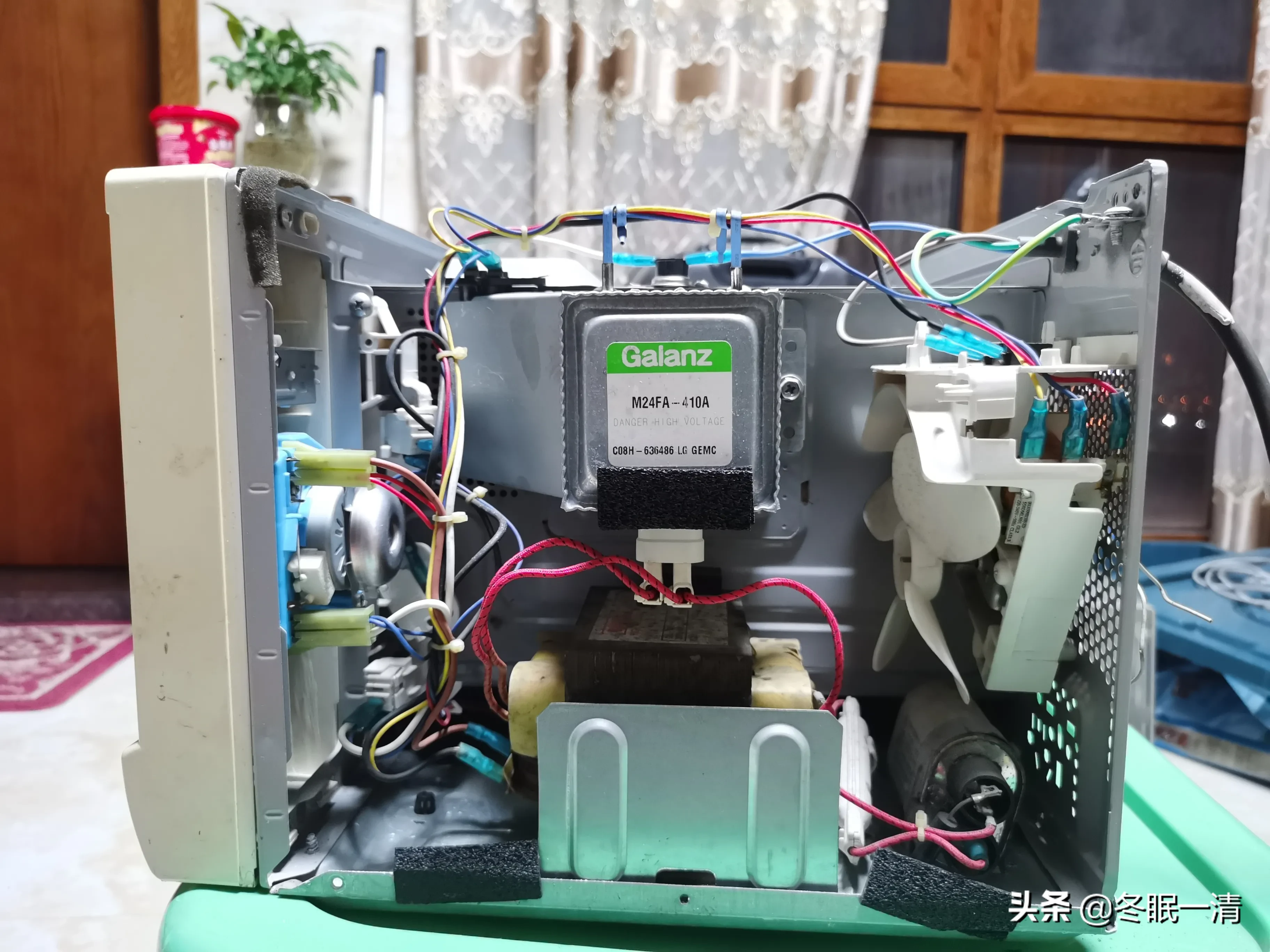 从美的微波炉和格兰仕微波炉零件制造缺陷看品牌电器质量 - 114知识网