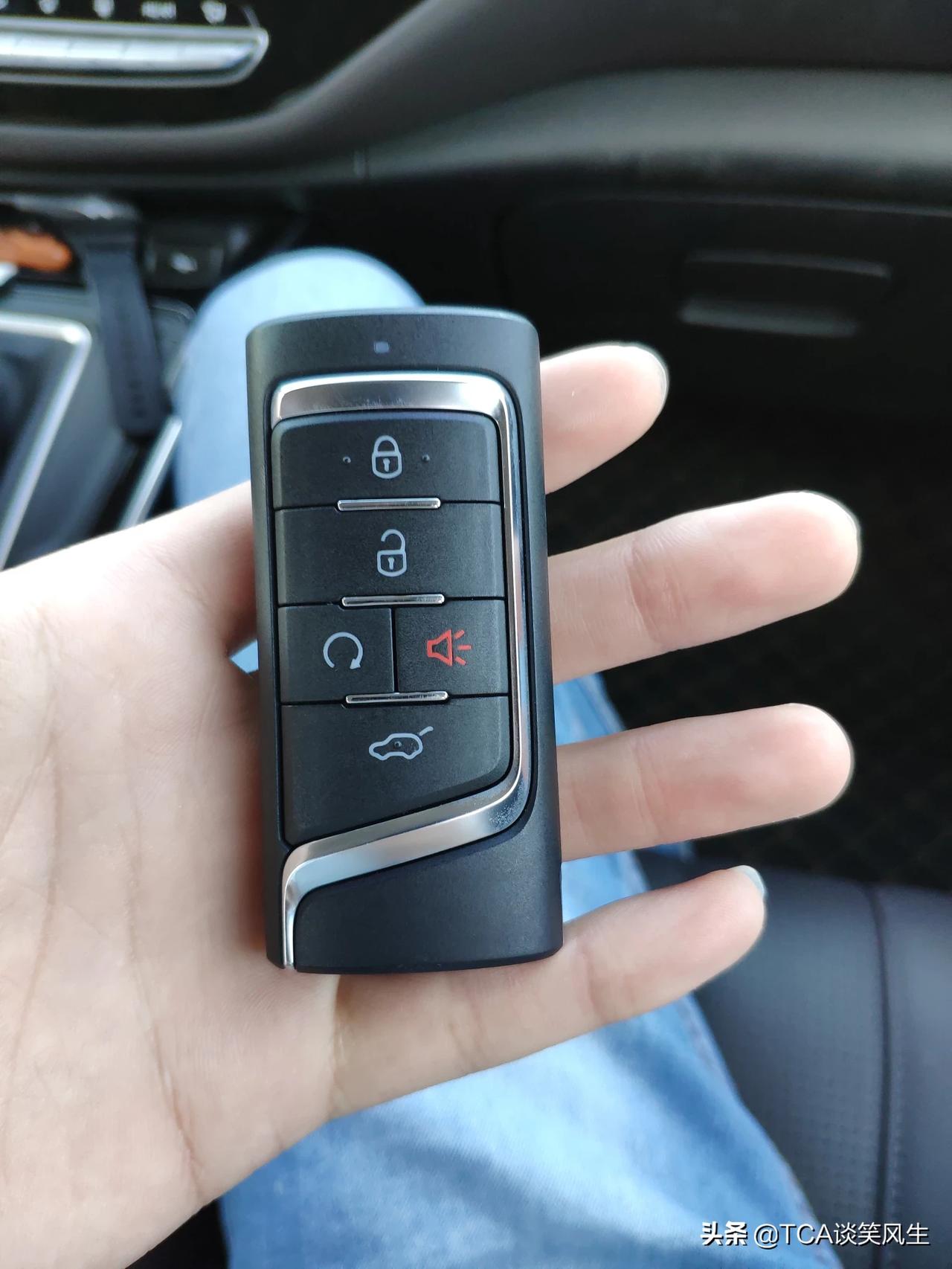 传祺gm6长期使用篇我媳妇将车钥匙放衣服兜里忘记拿出来直接扔洗衣机