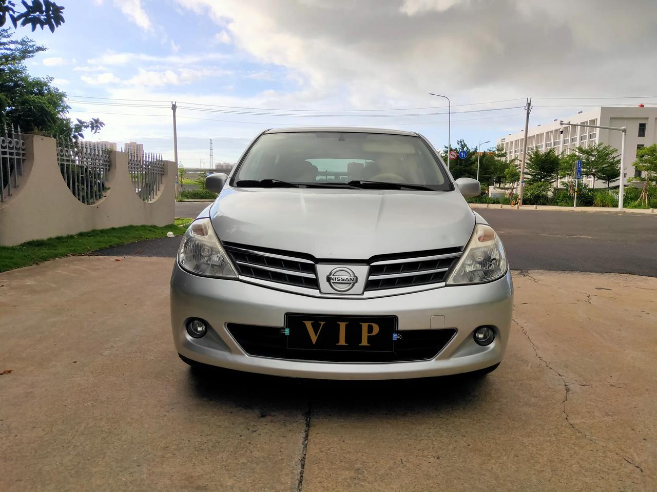 09年日产骐达1.6手动挡 12万多公里 保号练手首选 加油