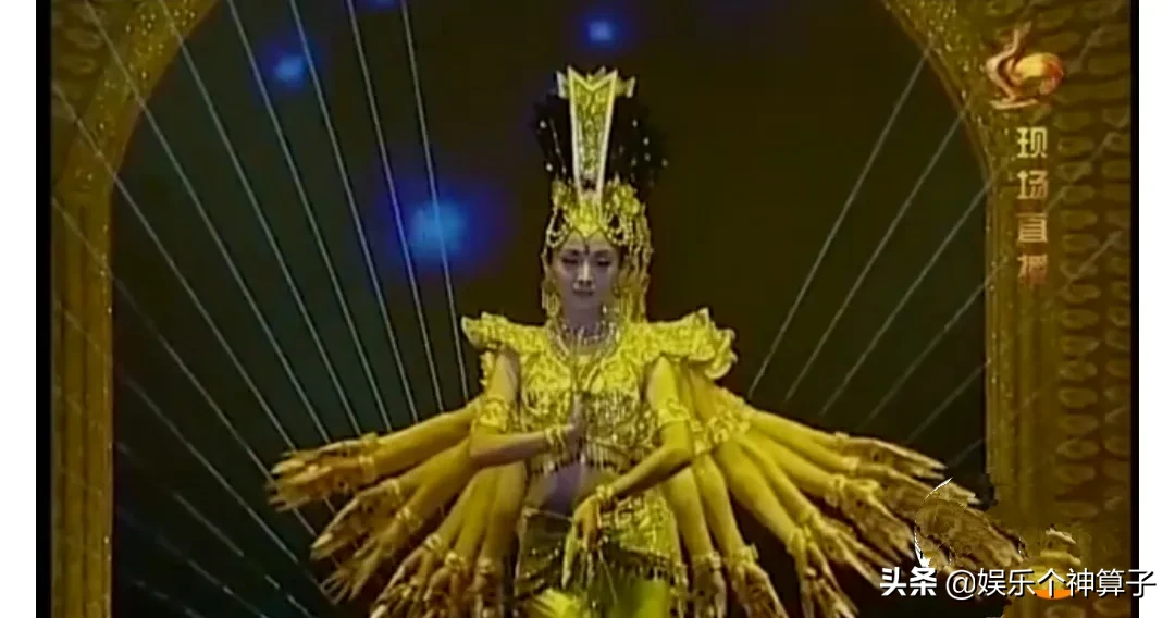 年后|千手观音女孩16年后再看春晚 曾经震撼无数观众