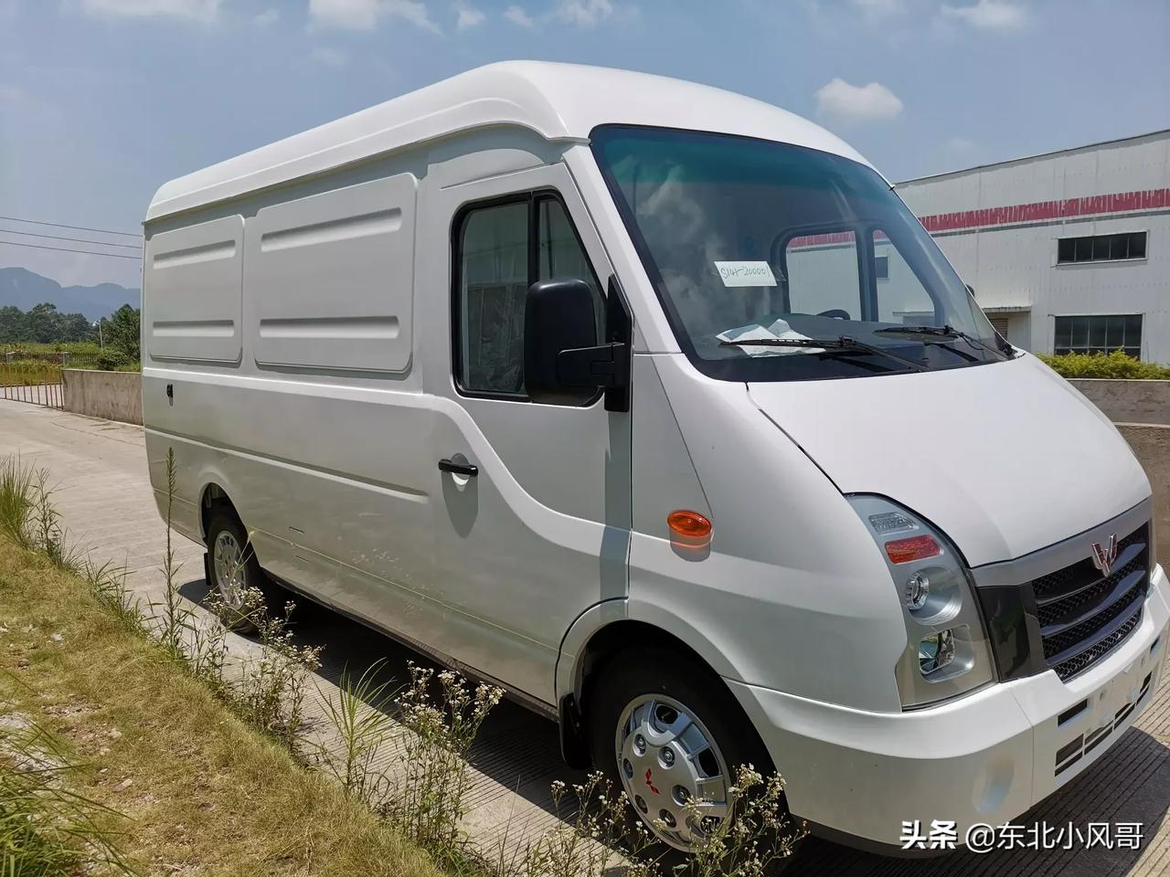 [五菱客车〕之五菱物流车,动力强,空间大,宽体厢货,运输,接