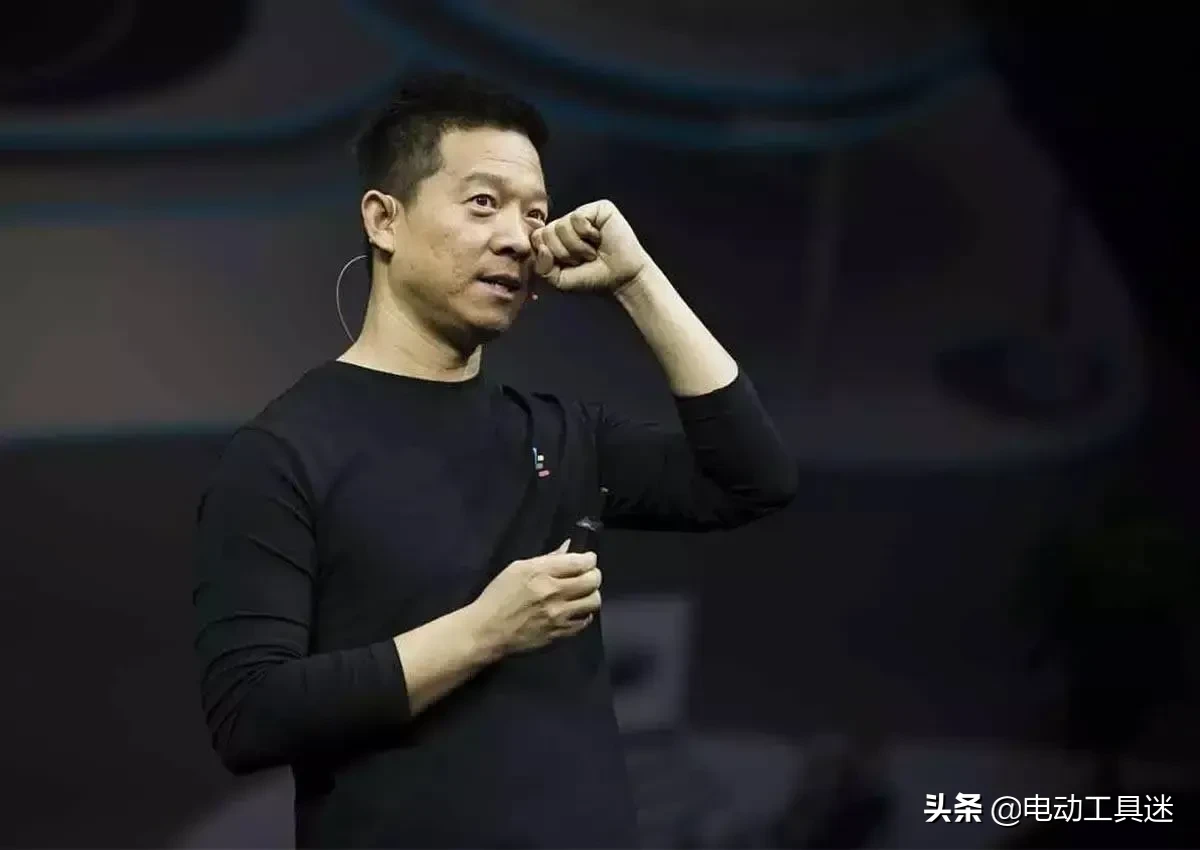 以后关于贾跃亭的PPT可能要改写了，下周回国这个梗是时候翻过一页了