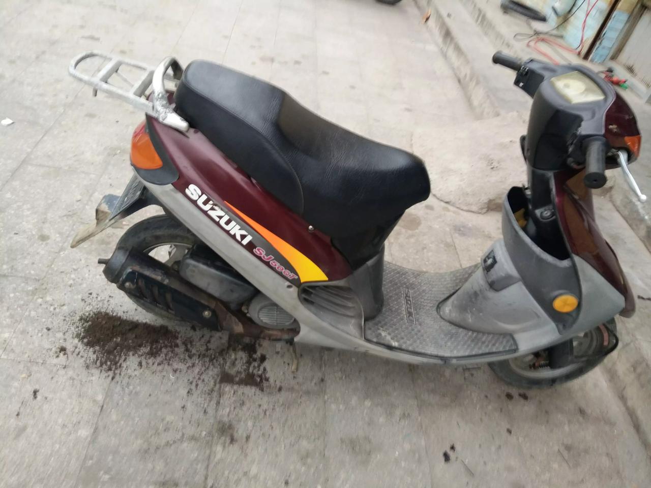 金城sj50摩托车原版原漆发动机没动过有喜欢的私聊