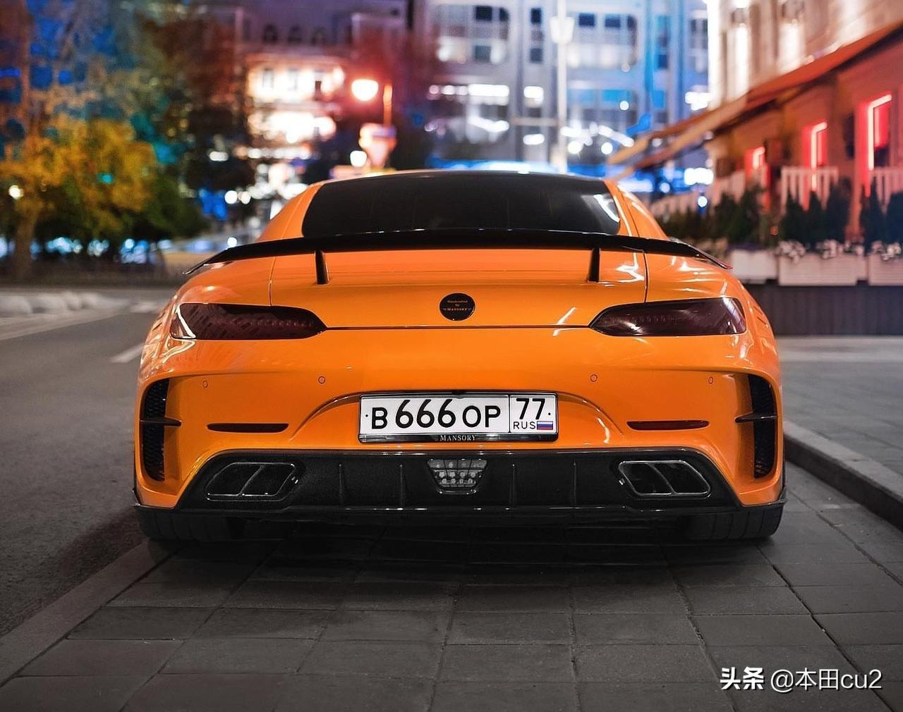 梅赛德斯奔驰amggt橙色太抢眼了