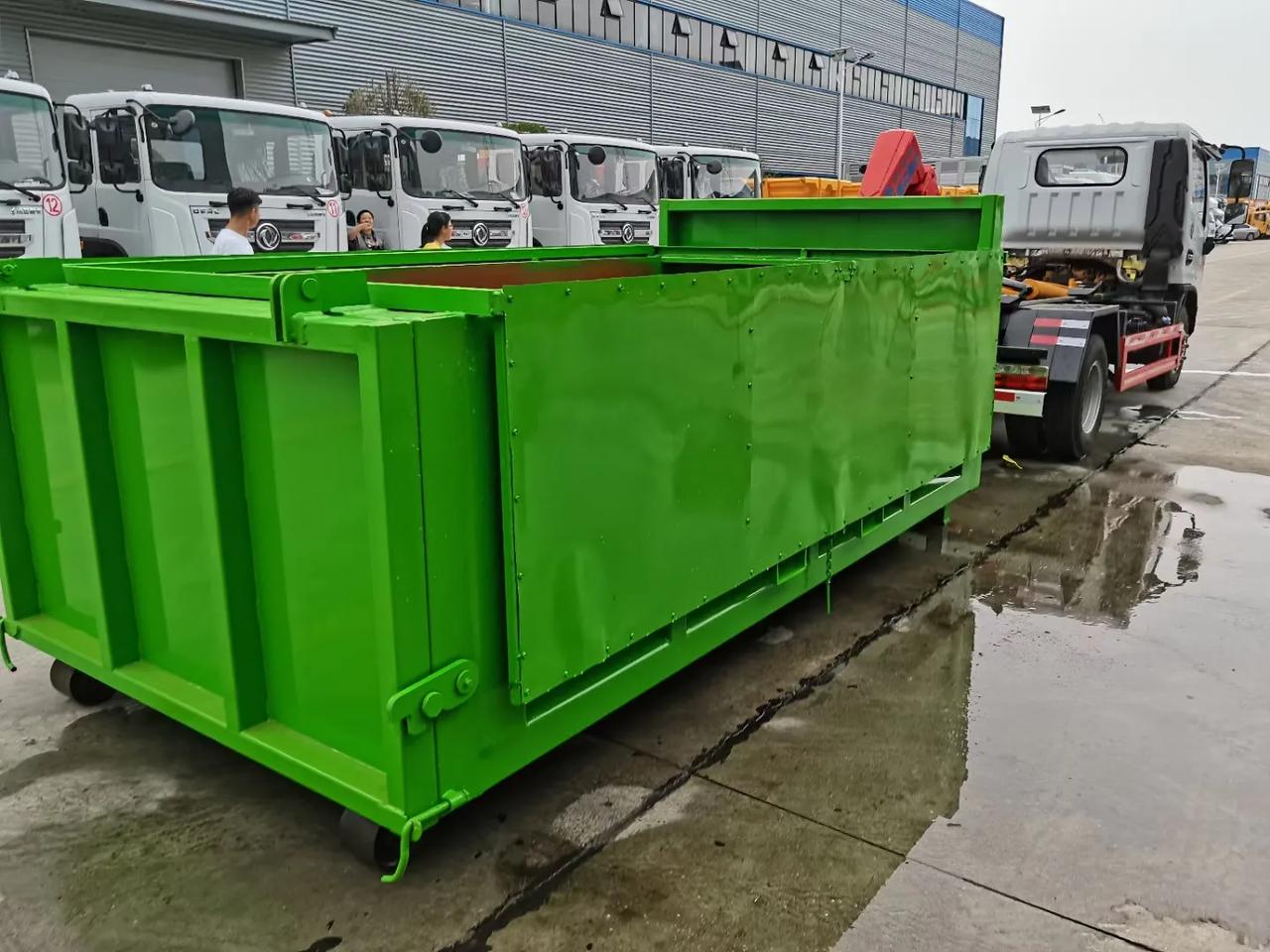 东风勾臂蓝牌垃圾车建筑垃圾箱3308轴距伸缩套臂手电一体操作配5方