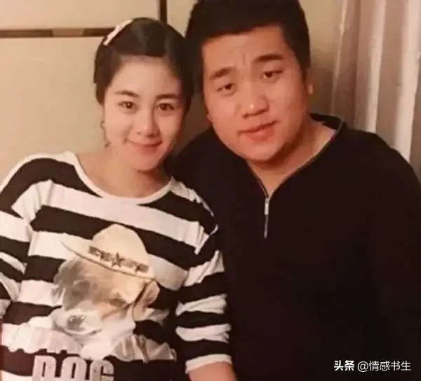 乡村爱情王小蒙疑似离婚 发文伤感互不打扰疑告别