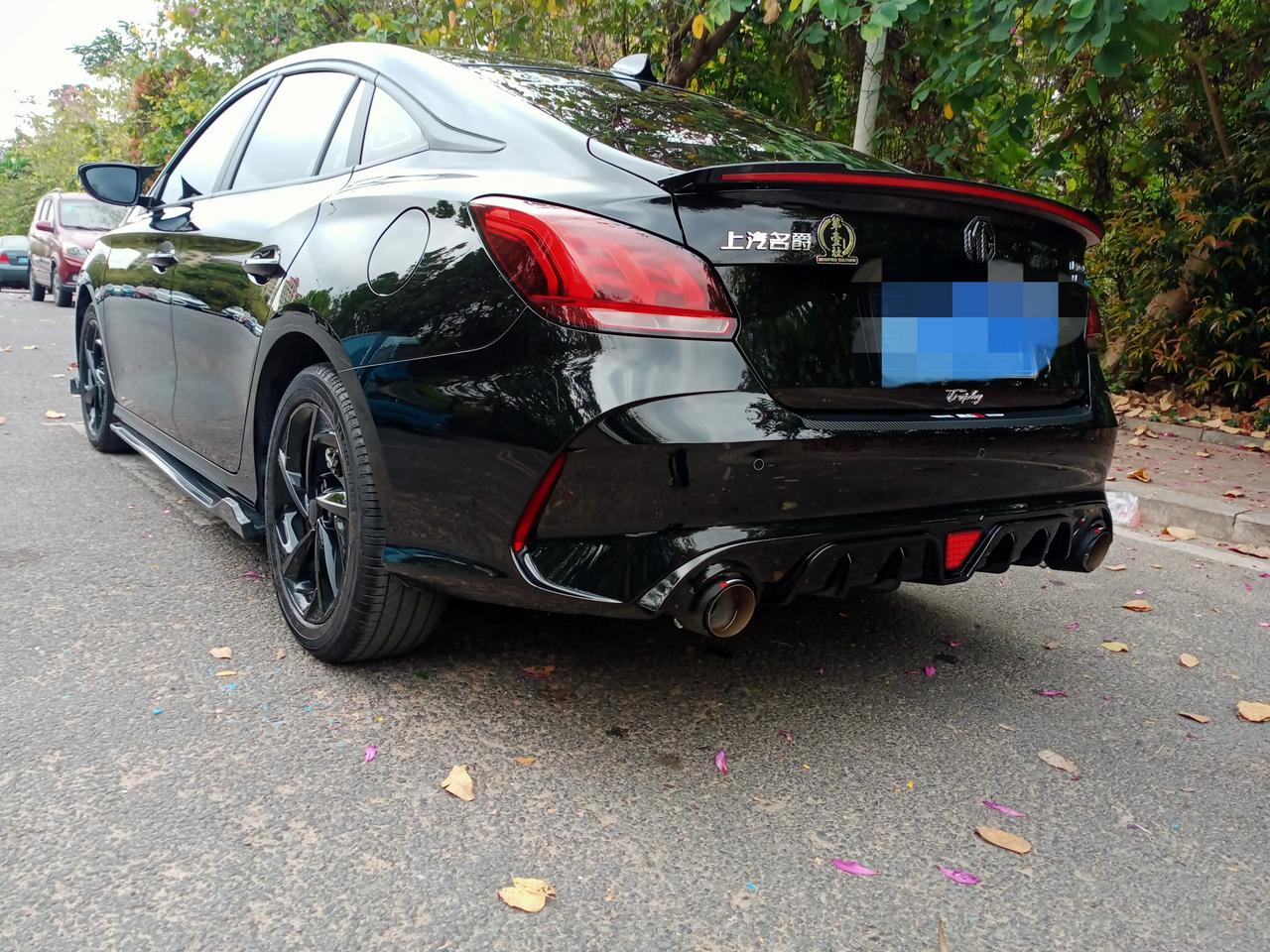 名爵5黑武士改装案例当初买名爵5都是冲着改装入手的,从上一_2/2页