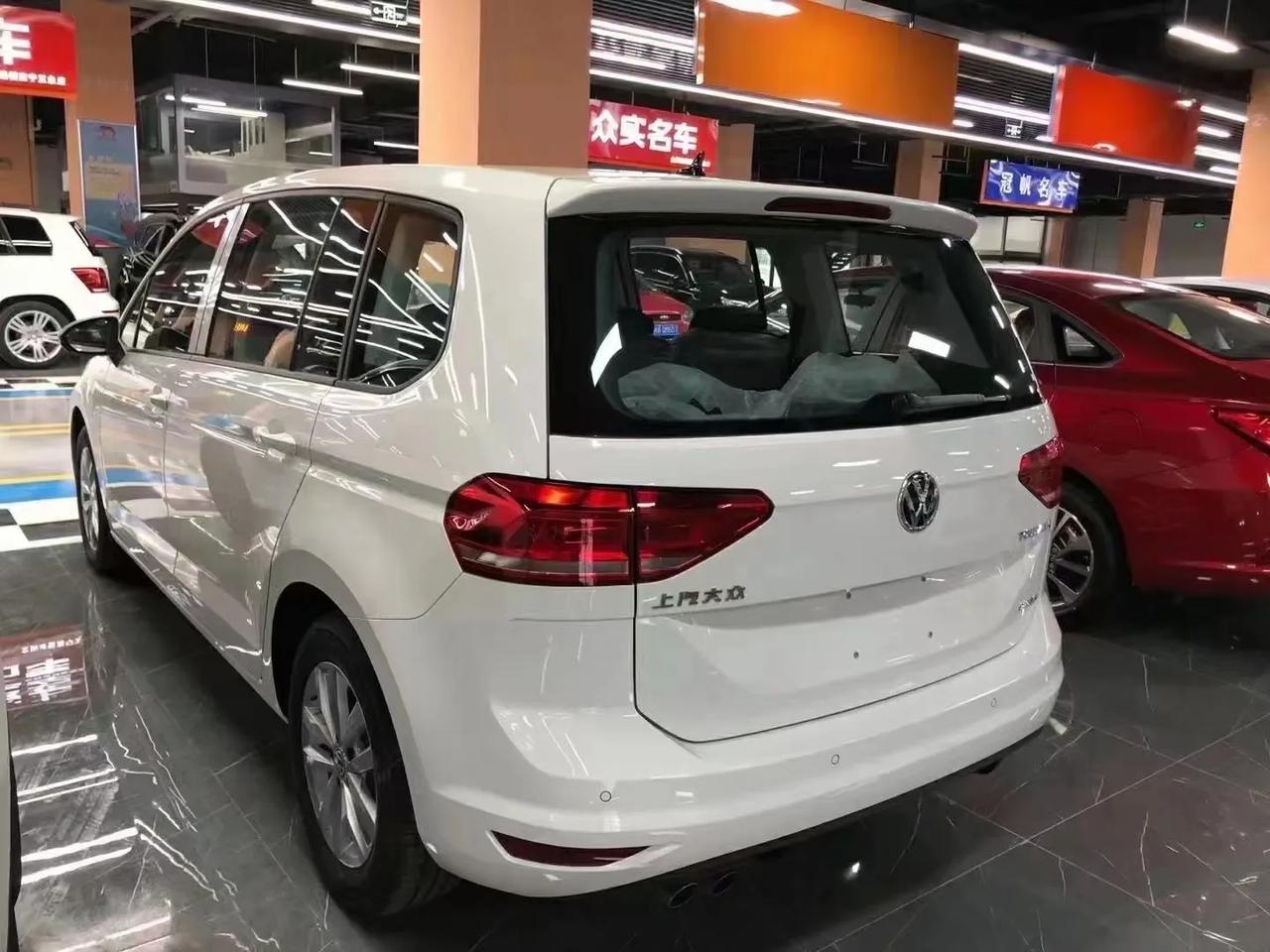 21款大众途安指导价151800白优惠26万裸车1258万