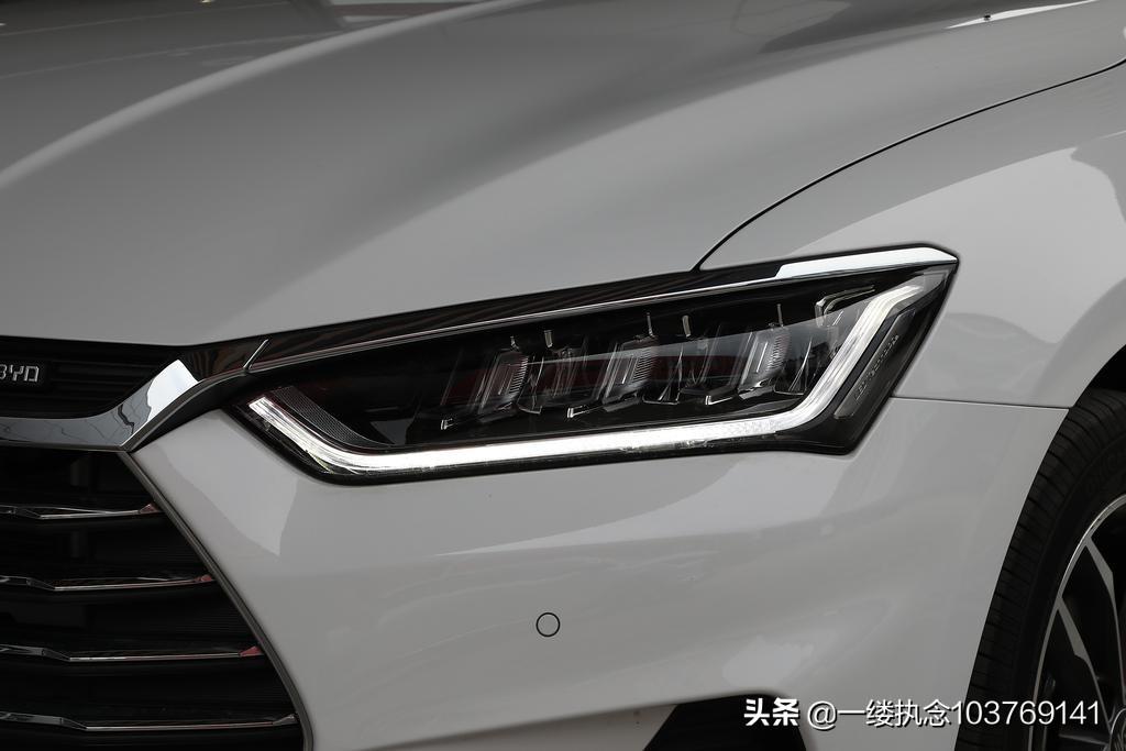 比亚迪秦pro原厂矩阵式大灯不带透镜远光效果不尽人意有哪位大神能给