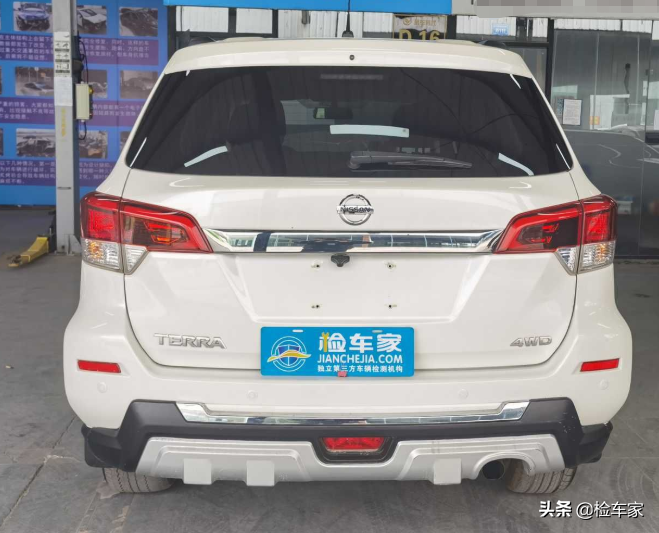 今日受郑州一位粉丝委托检测一台二手车日产途达18款2 5 天瑞财经