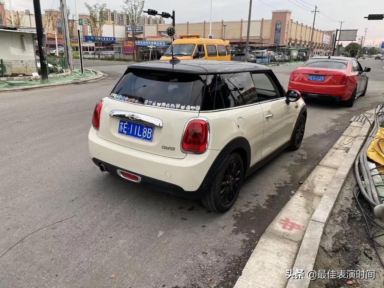 宝马双门mini–已到店17年上牌行驶2万公里