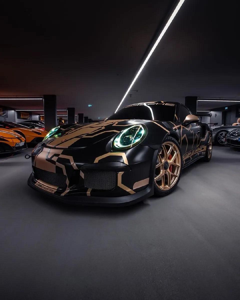 911 gt3rs, 676767这涂装有点特别2021-08-11发布porsche保时捷