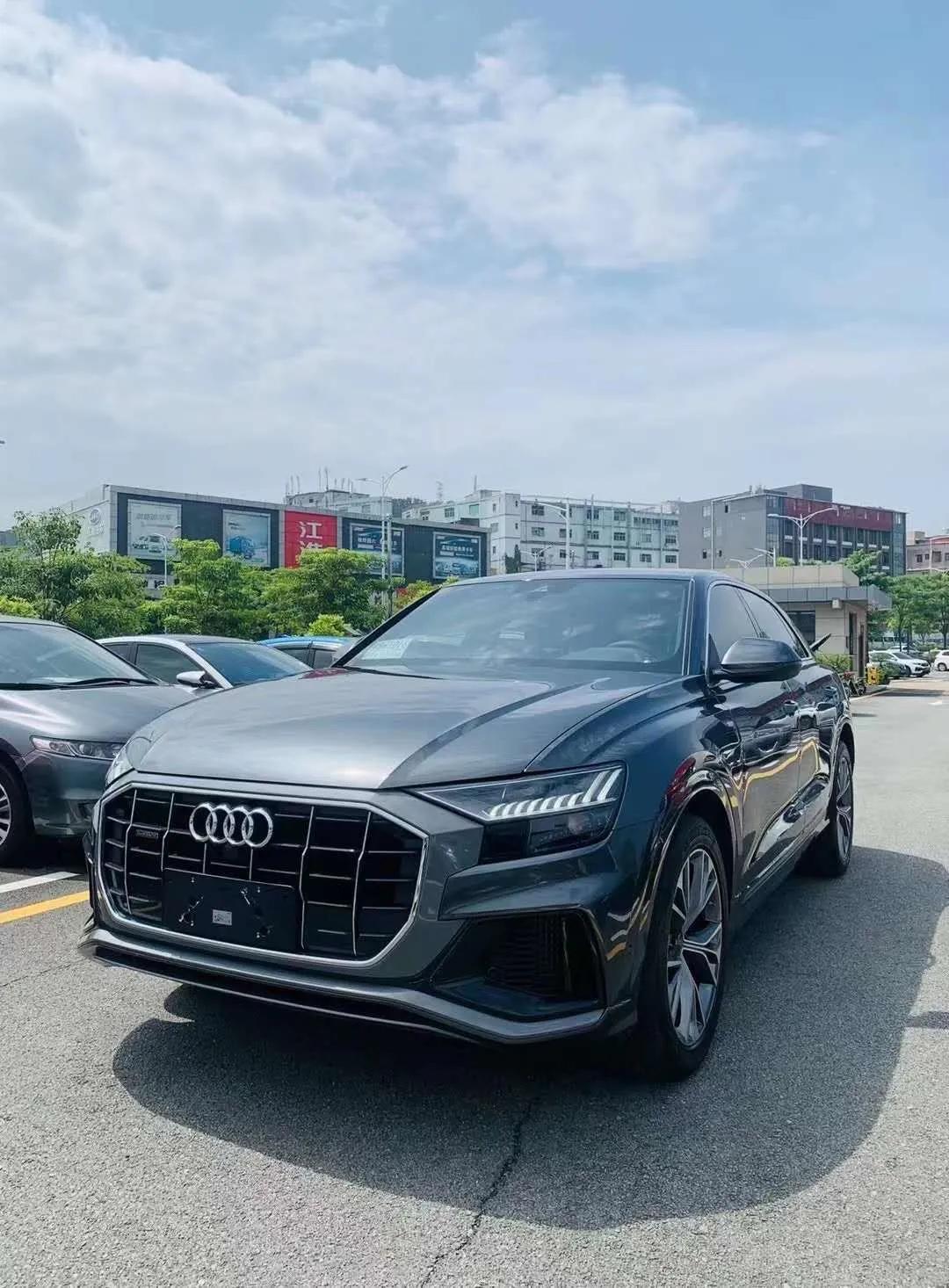 最新款奥迪q8配置满满 21年21款 奥迪q8(进口)55