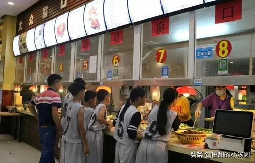 在大学里面开食堂赚钱不