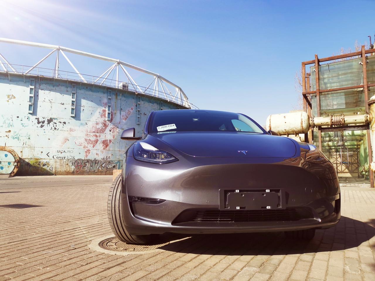 model y冷光银周末写真(三_model y车友圈_懂车帝