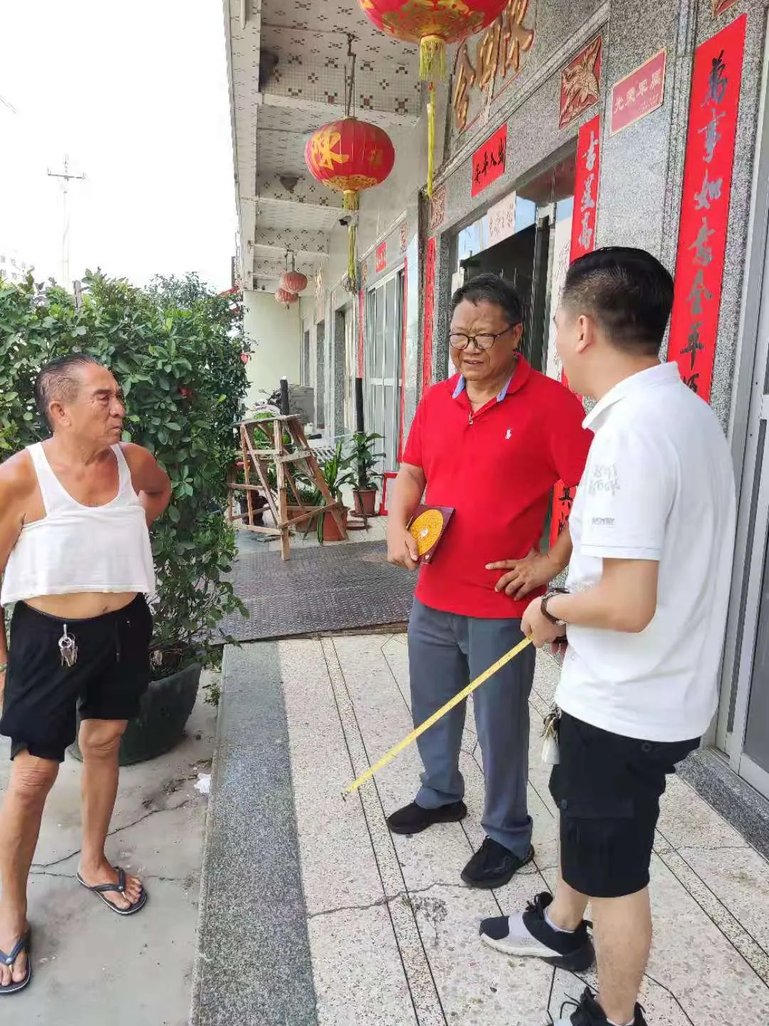 曾祥裕应潮汕客商之邀调理阴阳宅风水