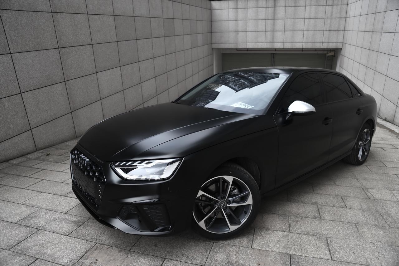 2021-03-19发布于:奥迪a4l车友圈南宁lcc汽车形象工坊