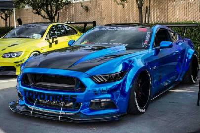 一枚电镀蓝野马mustang,漂亮!这样会发光的蓝色很少见