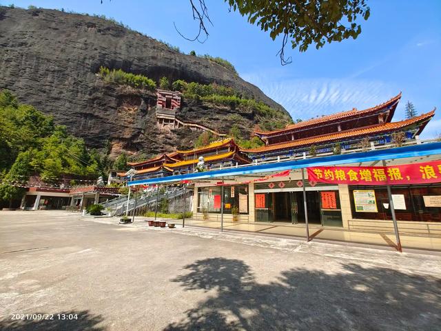 兴国灵山寺在哪里图片