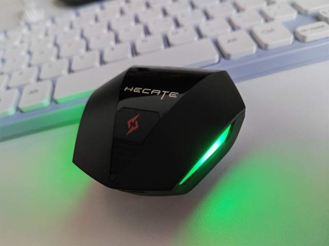 专为电竞游戏量身打造——漫步者GT4 S雷霆版双模游戏耳机体验测评