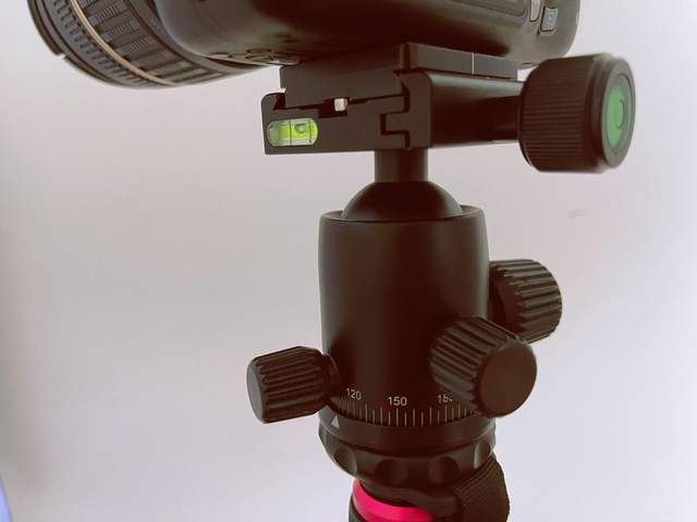 三脚架都这么卷了吗？斯莫格三脚架评测，一“架”就能走天下