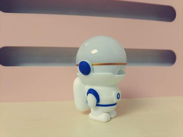 新奇好玩的太空人小玩物——傲雷小彩星MCs