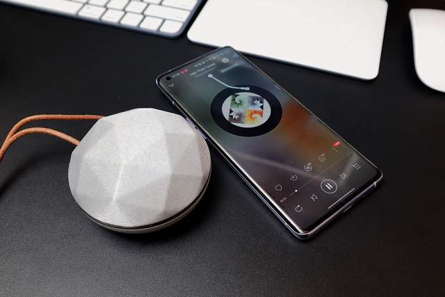 百元音箱小巧惊艳，iKKOLOT ITS01蓝牙音响评测