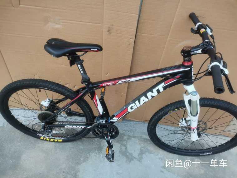 捷安特xtc750,27速油刹,铝合金车架,肩控油压可锁死前