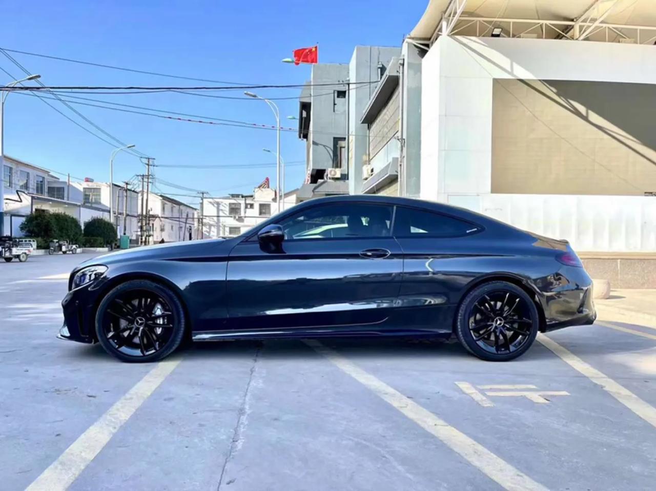 3299w21年奔驰amgc45